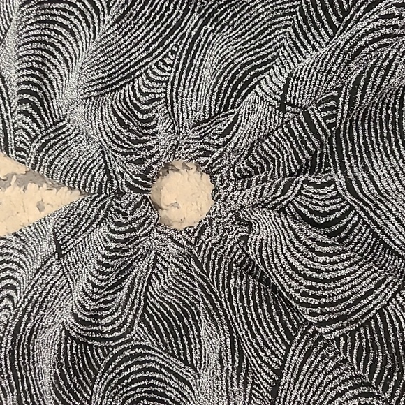 NWOT Rickis silver shimmer halter top - Picture 6 of 9